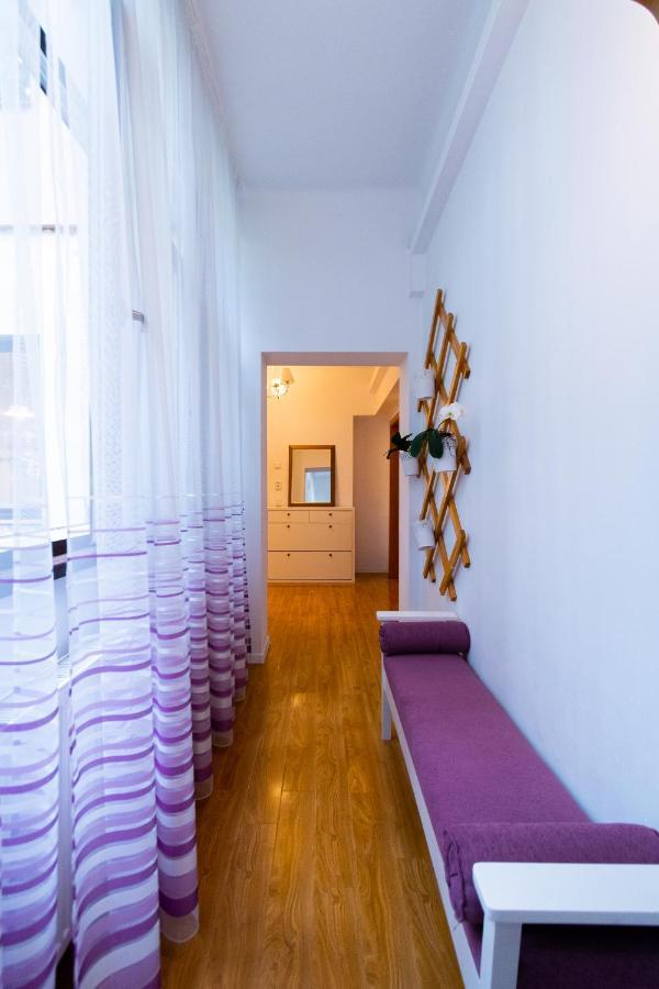 Ardor Apt - Bright And Secluded Apartment In The Heart Of Old Town Braşov Eksteriør bilde